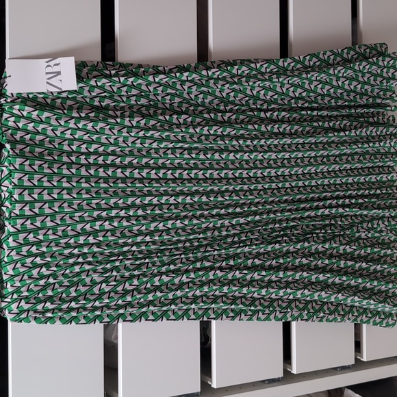 Zara skirt size L - Picture 6 of 6